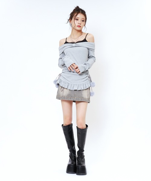 SPIRALGIRL(スパイラルガール)の「オフショルチュニックギャザートップス(Tシャツ/カットソー・レディース・グレー/ブラック・FREE)」の16枚目の写真