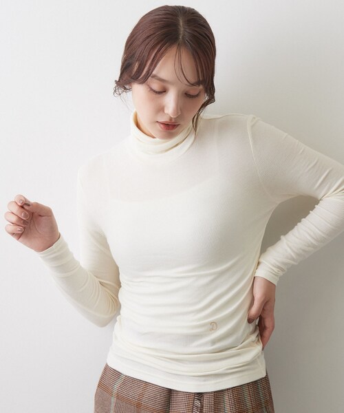 DRESSTERIOR(ドレステリア)の「ホカウル タートルネック(Tシャツ/カットソー・レディース・オフホワイト/ダークグレー/ブラック・36/38)」の15枚目の写真