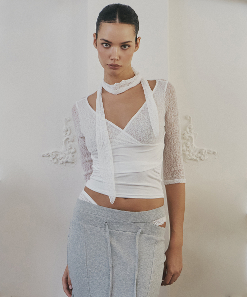 PLEASENOFOLLOW(プリーズノーフォロー)の「Heidi Shirring Long Sleeve Top (Ivory)(Tシャツ/カットソー・レディース・その他・FREE)」の1枚目の写真