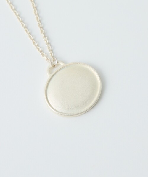collex（コレックス）の「Ljud Petite Fenetre Necklace（ネックレス・レディース・ゴールド/シルバー・フリー）」の5枚目の写真