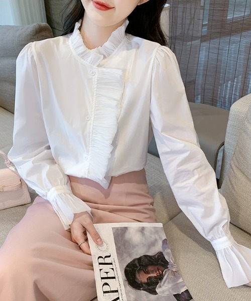 AMAJI(アマジ)の「切替 ロングスリーブ 白シャツ(シャツ/ブラウス・レディース・ホワイト・SMALL/MEDIUM/LARGE/X-LARGE)」の1枚目の写真