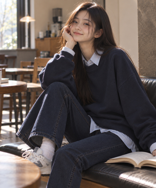 BBAEBBAE(ペッペ)の「ラウンドネック無地裏毛スウェットTシャツ 全4色(スウェット・レディース・ネイビー/ライトグレー/アッシュグレー/ブラック・X-LARGE/XX-LARGE/MEDIUM/LARGE)」の5枚目の写真