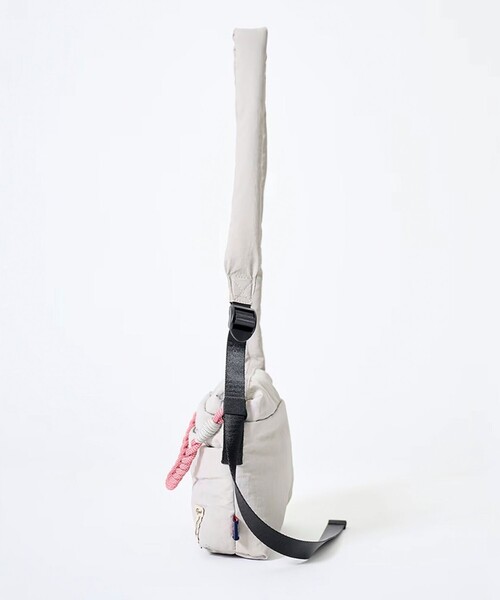 COBMASTER(コブマスター)の「【COBMASTER/コブマスター】PADDED BUDDY SHOULDER(ショルダーバッグ・メンズ・ネイビー/グリーン/ライトグレー/ブラック・FREE)」の7枚目の写真