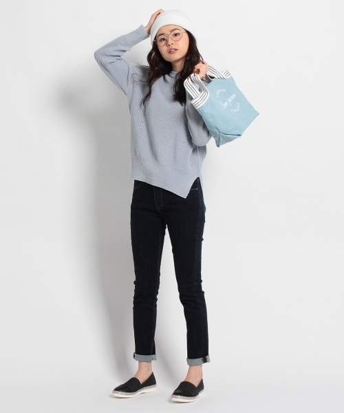 HusHusH(ハッシュアッシュ)の「ロゴランチトートバッグ(トートバッグ・レディース・ブルー/ブルー系1/ホワイト/グリーン・00)」の9枚目の写真