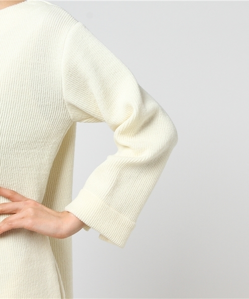 laboratory work(ラボラトリーワーク)の「サカリバ前後2WAYワンピース(ワンピース・レディース・オフホワイト/ベージュ/ネイビー・MEDIUM)」の9枚目の写真