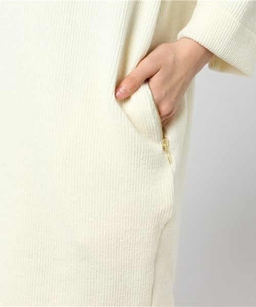 laboratory work(ラボラトリーワーク)の「サカリバ前後2WAYワンピース(ワンピース・レディース・オフホワイト/ベージュ/ネイビー・MEDIUM)」の11枚目の写真