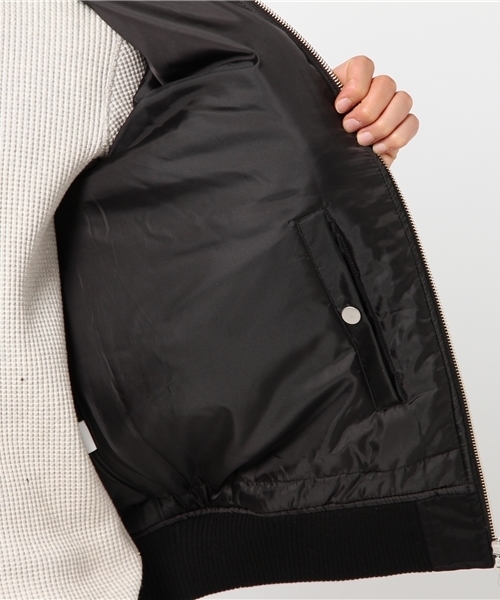 Dickies（ディッキーズ）の「TCウェザーMA-1ジャケット（MA-1・メンズ・ブラック/グリーン・MEDIUM/LARGE）」の9枚目の写真