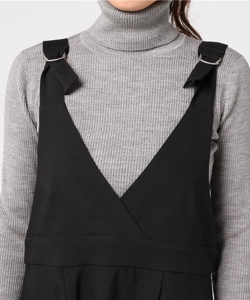 archives（アルシーヴ）の「サテンエプロン ワンピース（ワンピース・レディース・グレー/アイボリー/ブラック・MEDIUM）」の7枚目の写真