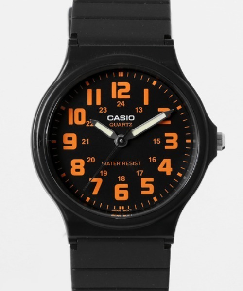 CASIO（カシオ）の「CASIO カシオ/ クォーツ ラバーベルト アナログ ラウンドフェイス腕時計 日常生活防水 //// MQラウンドシリーズ（アナログ腕時計・レディース・ブラック系その他/ブラック×ホワイト/ブラック×ブルー・FREE）」の8枚目の写真