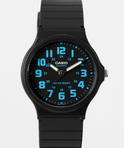 CASIO（カシオ）の「CASIO カシオ/ クォーツ ラバーベルト アナログ ラウンドフェイス腕時計 日常生活防水 //// MQラウンドシリーズ（アナログ腕時計・レディース・ブラック系その他/ブラック×ホワイト/ブラック×ブルー・FREE）」の9枚目の写真