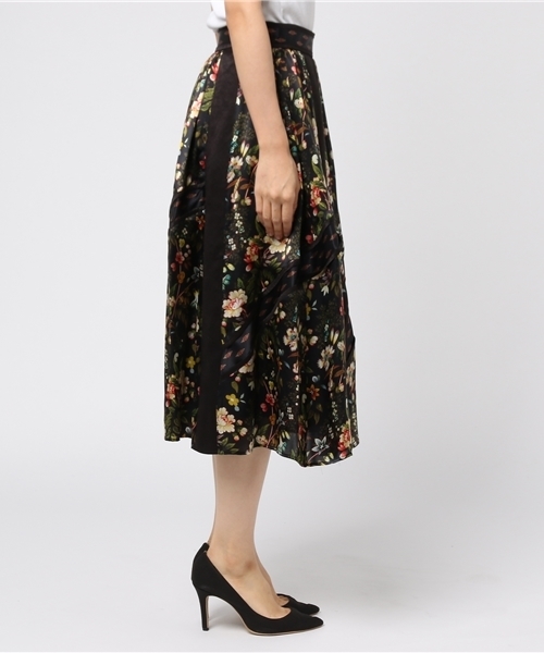 muller of yoshiokubo（ミュラーオブヨシオクボ）の「muller of