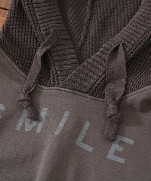 CUBE SUGAR（キューブシュガー）の「裏毛×ニット ビンテージ加工 プルオーバーパーカー（パーカー・レディース・ネイビー/レッド/チャコール・M）」の10枚目の写真