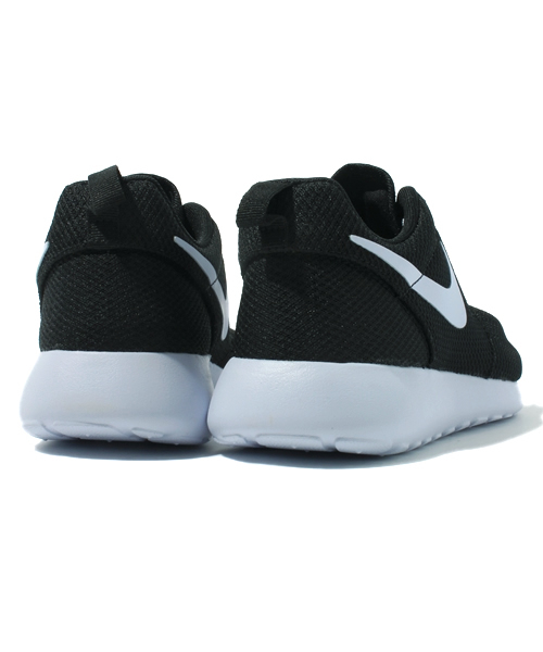 NIKE（ナイキ）の「WMNS NIKE ROSHE RUN ローシ ラン（スニーカー・レディース・ブラック/ピンク/グリーン・23cm/23.5cm/24cm/24.5cm）」の6枚目の写真