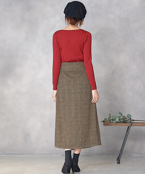 Pierrot（ピエロ）の「チェック柄ラップ風 ロングタイトスカート（スカート・レディース・ブラック/ネイビー/ブラウン・L/M）」の12枚目の写真