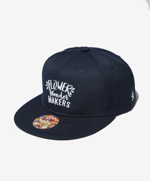 rehacer(レアセル)の「rehacer : Flower Makers B.B Cap / フラワーズ メーカーズ キャップ(キャップ・メンズ・ブラック/ネイビー/ブラック×レッド/ブルー系その他・FREE)」の4枚目の写真