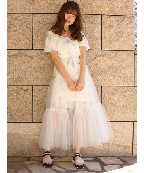 dazzlin（ダズリン）の「シアーフラワーロングワンピース（ワンピース・レディース・オフホワイト/ミント・FREE）」の4枚目の写真