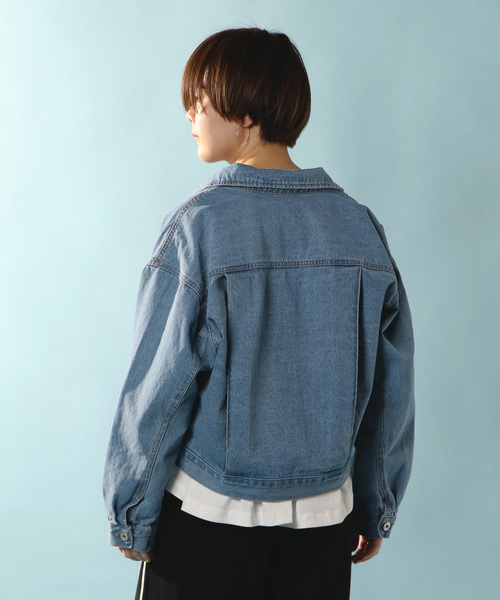 notch.（ノッチ）の「オーバーサイズショート丈Gジャン（デニムジャケット・レディース・スカイブルー/ネイビー/ブルー・M）」の17枚目の写真