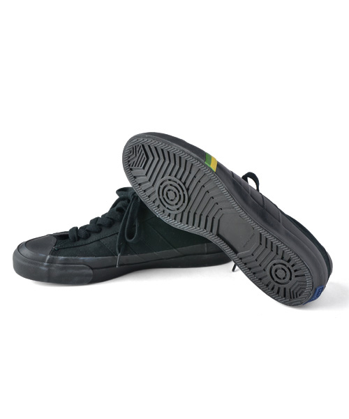 R.NEWBOLD（アールニューボールド）の「R.NEWBOLD×PRO-Keds ROYAL PLUS../135221/∥/⊥□/⊥◇（スニーカー・メンズ・オフホワイト/ブラック/トリコロール・MEDIUM/LARGE/X-LARGE）」の11枚目の写真