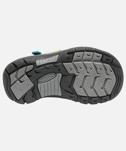 KEEN（キーン）の「NEWPORT H2 / ニューポート エイチツー / キッズ サンダル（サンダル・キッズ・レインボー・15cm/16cm/17cm/18.5cm/18cm/19.5cm/20cm/21cm/22.5cm/22cm/23.5cm）」の4枚目の写真