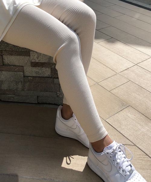 meJane(ミージェーン)の「リブテレコレギンス(レギンス/スパッツ・レディース・チャコールグレー/ブラック/ベージュ/グレー/オフホワイト/モカ・150-160cm/150-155cm/160-165cm/170-175cm)」の8枚目の写真