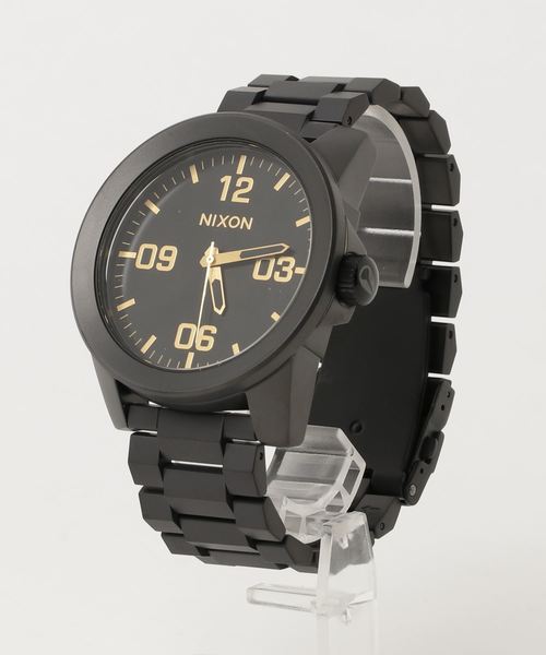NIXON（ニクソン）の「THE CORPORAL SS（アナログ腕時計・メンズ・ブラック系その他/ブラック×ゴールド/ガンメタ/ブラウン・FREE）」の3枚目の写真