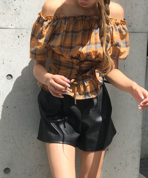 SPIGA(スピーガ)の「サッシュデザインチェックオフショル(シャツ/ブラウス・レディース・ピンク/イエロー/ネイビー・FREE)」の3枚目の写真