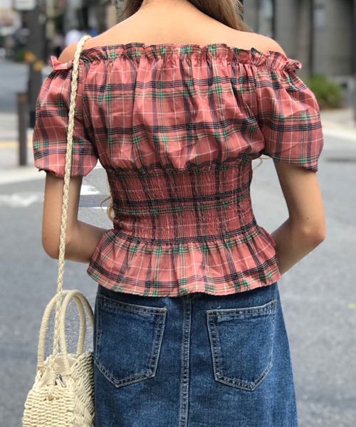 SPIGA(スピーガ)の「サッシュデザインチェックオフショル(シャツ/ブラウス・レディース・ピンク/イエロー/ネイビー・FREE)」の12枚目の写真