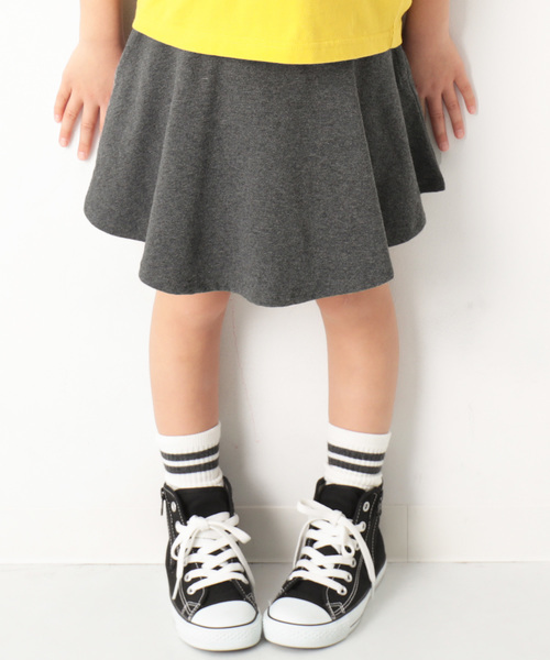 devirock（デビロック）の「ポケット付き 無地1分丈スカッツ（スカート・キッズ・ヘザーチャコール/レッド系その他2/ブラック/ネイビー/イエロー/ブルー/ライトパープル/ラベンダー/レッド系その他/ピンク系その他・120cm/80ｃｍ/90cm/95cm/110cm/100cm/130cm/140cm/150cm/160cm）」の3枚目の写真