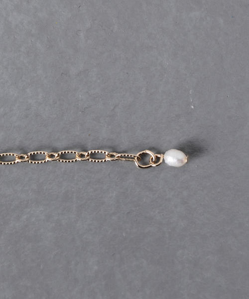 UNITED ARROWS（ユナイテッドアローズ）の「UBCS スモール PL ネックレス ◆（ネックレス・レディース・ホワイト・FREE）」の4枚目の写真