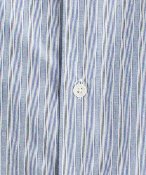 green label relaxing（グリーンレーベルリラクシング）の「CM タイプライター ストライプ ジャストルーズ RG 長袖シャツ（シャツ/ブラウス・メンズ・ライトブルー/ブラウン・MEDIUM/X-LARGE/SMALL/LARGE）」の4枚目の写真