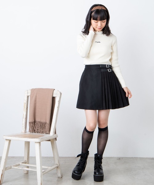 WEGO（ウィゴー）の「WEGO/刺繍ロゴフリルニット（ニット/セーター・レディース・アイボリー/ブラック・FREE）」の15枚目の写真