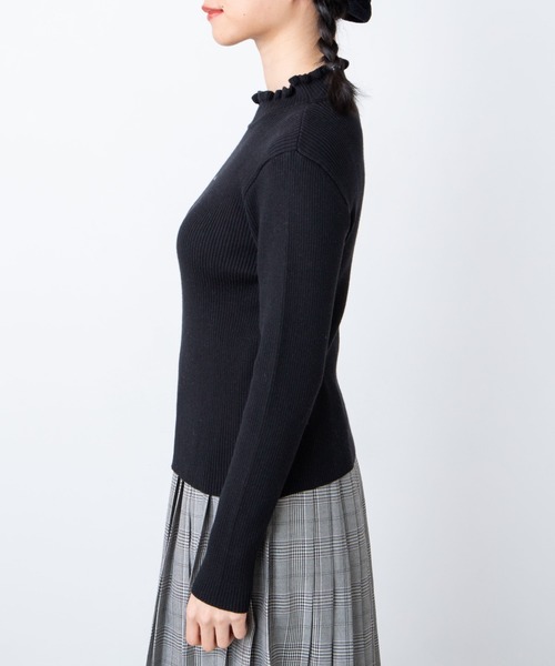 WEGO（ウィゴー）の「WEGO/刺繍ロゴフリルニット（ニット/セーター・レディース・アイボリー/ブラック・FREE）」の16枚目の写真