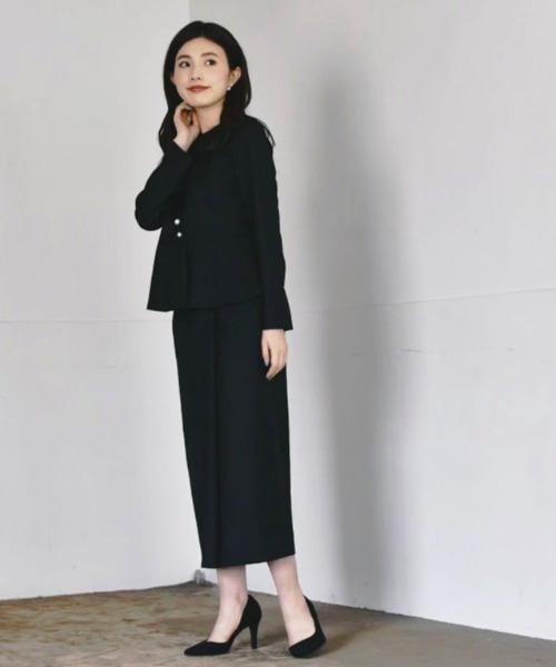 kaene（カエン）の「パールボタン付スカート（スーツスカート・レディース・ベージュ/ネイビー・38/36/34）」の4枚目の写真