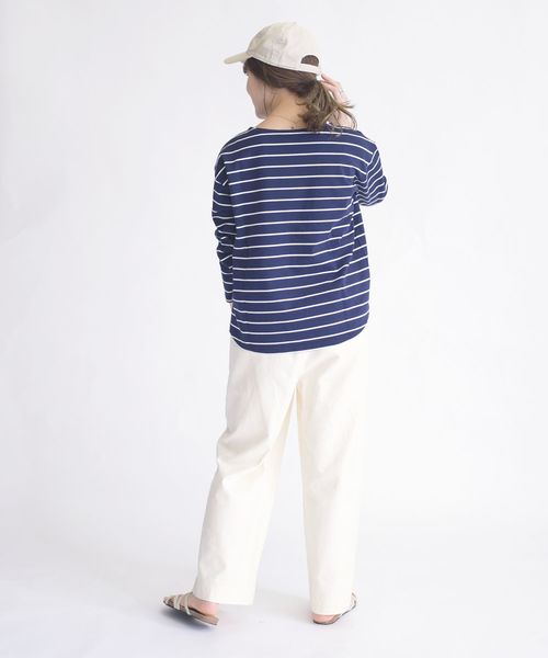 SHIPS Days(シップスデイズ)の「SHIPS Days STANDARD:バスクボーダーTee◇(Tシャツ/カットソー・レディース・ホワイト/ベージュ/ラベンダー/ネイビー・M~L/S~M)」の5枚目の写真