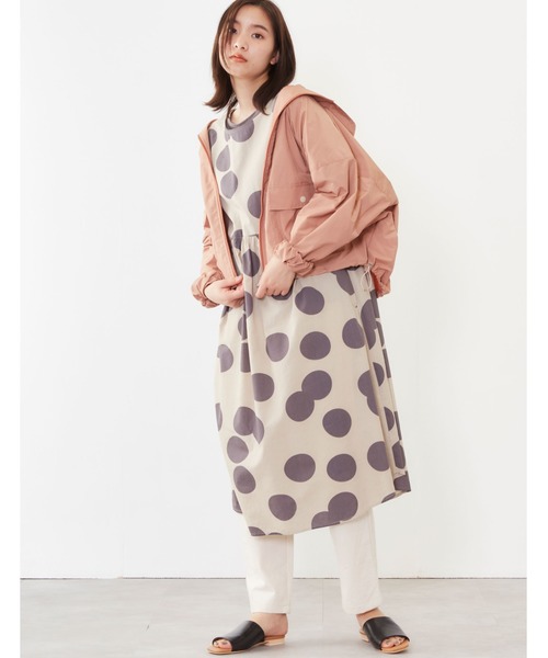 POU DOU DOU（プードゥドゥ）の「フーディブルゾン（ブルゾン・レディース・ベージュ/ネイビー/オレンジ・3）」の6枚目の写真