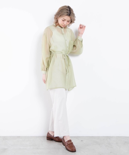 WEGO(ウィゴー)の「WEGO/シアーバンドカラースリットシャツ(シャツ/ブラウス・レディース・アイボリー/グリーン系その他・FREE)」の3枚目の写真