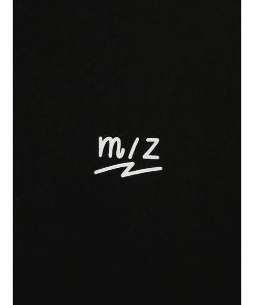 Now me. by NYLON JAPAN(ナウミーバイナイロンジャパン)の「【市川美織×オガワ】イラストロンT(Tシャツ/カットソー・レディース・ホワイト/ブラック・FREE)」の6枚目の写真