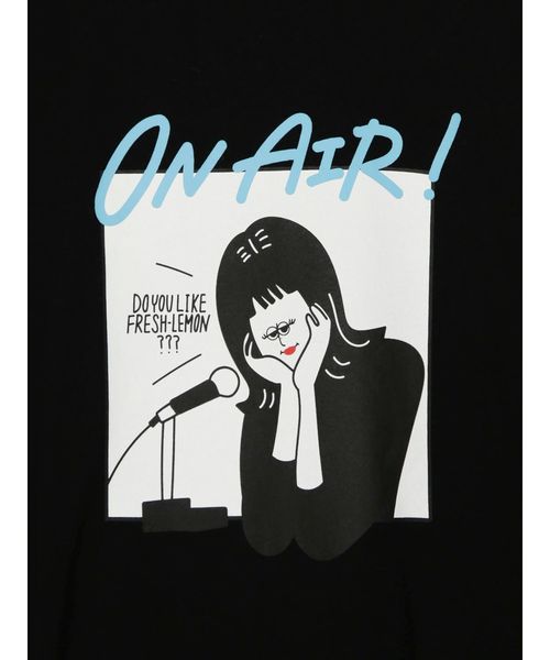Now me. by NYLON JAPAN(ナウミーバイナイロンジャパン)の「【市川美織×オガワ】イラストロンT(Tシャツ/カットソー・レディース・ホワイト/ブラック・FREE)」の17枚目の写真