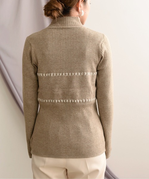 k*(ケイ)の「ビスチェクロスステッチハイネックニット(ニット/セーター・レディース・ブラック/ベージュ/グリーン・M)」の8枚目の写真