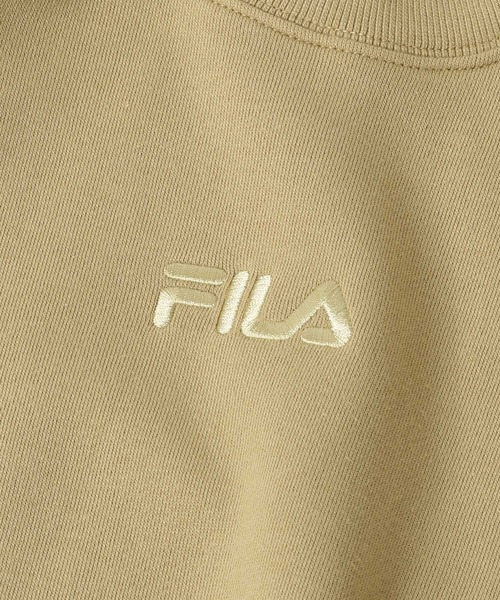 Chillfar（チルファー）の「【ZOZO限定】【別注】【FILA】ロゴ刺繍オーバーサイズスウェット【ユニセックス】（スウェット・レディース・ブルー/ブラウン/ホワイト/ベージュ・LARGE/MEDIUM）」の14枚目の写真