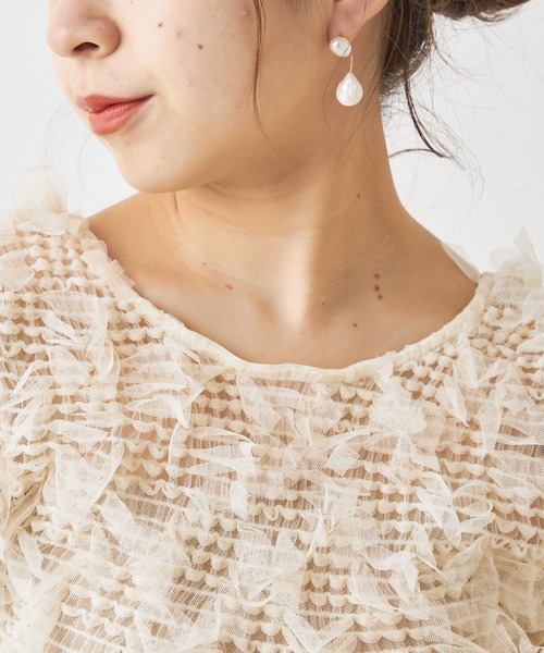 Chico(チコ)の「ファンシーシャーリング長袖2wayトップス(シャツ/ブラウス・レディース・ブラック/ライトベージュ/ピンクベージュ・FREE)」の19枚目の写真