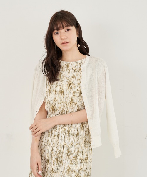 YECCA VECCA（イェッカヴェッカ）の「【Steady.6月号掲載】P.フレンチリネンカーディガン　＊（カーディガン/ボレロ・レディース・ライトグレー/ブラック/パープル/オフホワイト/イエロー/グリーン・FREE）」の2枚目の写真