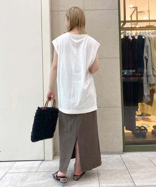 RIVE DROITE（リヴドロワ）の「カレッジロゴタンクカットソー（Tシャツ/カットソー・レディース・オフホワイト/チャコールグレー/ライトベージュ・FREE）」の12枚目の写真