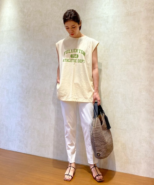 RIVE DROITE（リヴドロワ）の「カレッジロゴタンクカットソー（Tシャツ/カットソー・レディース・オフホワイト/チャコールグレー/ライトベージュ・FREE）」の19枚目の写真