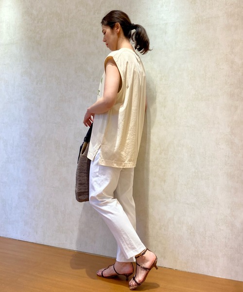 RIVE DROITE（リヴドロワ）の「カレッジロゴタンクカットソー（Tシャツ/カットソー・レディース・オフホワイト/チャコールグレー/ライトベージュ・FREE）」の20枚目の写真