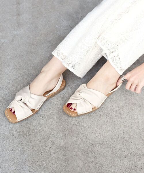 SHIPS（シップス）の「SKA:ノットスクエアアバルカサンダル◆（サンダル・レディース・ブラック/ナチュラル・38/39/35/36/37）」の17枚目の写真