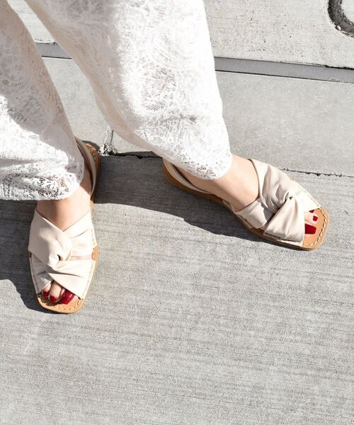 SHIPS（シップス）の「SKA:ノットスクエアアバルカサンダル◆（サンダル・レディース・ブラック/ナチュラル・38/39/35/36/37）」の13枚目の写真