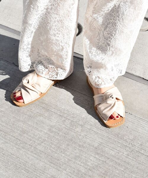 SHIPS（シップス）の「SKA:ノットスクエアアバルカサンダル◆（サンダル・レディース・ブラック/ナチュラル・38/39/35/36/37）」の6枚目の写真