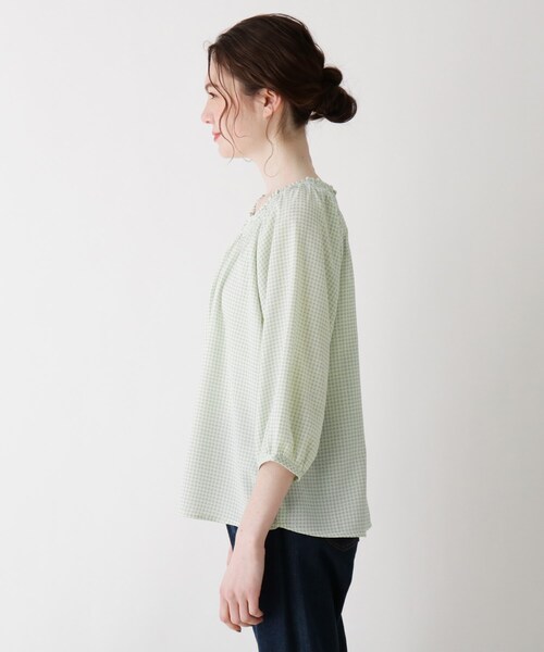 Cutie Blonde（キューティーブロンド）の「◆【S-L】シャーリングギンガムチェックブラウス（シャツ/ブラウス・レディース・ブラック系1/ダークグリーン系1/ベージュ系その他2・03/01/02）」の5枚目の写真