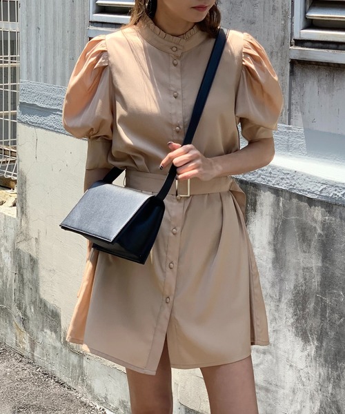 RASVOA（ラスボア）の「バンドカラーパワショルワンピース（ワンピース・レディース・ブラック/ベージュ/オフホワイト・FREE）」の10枚目の写真